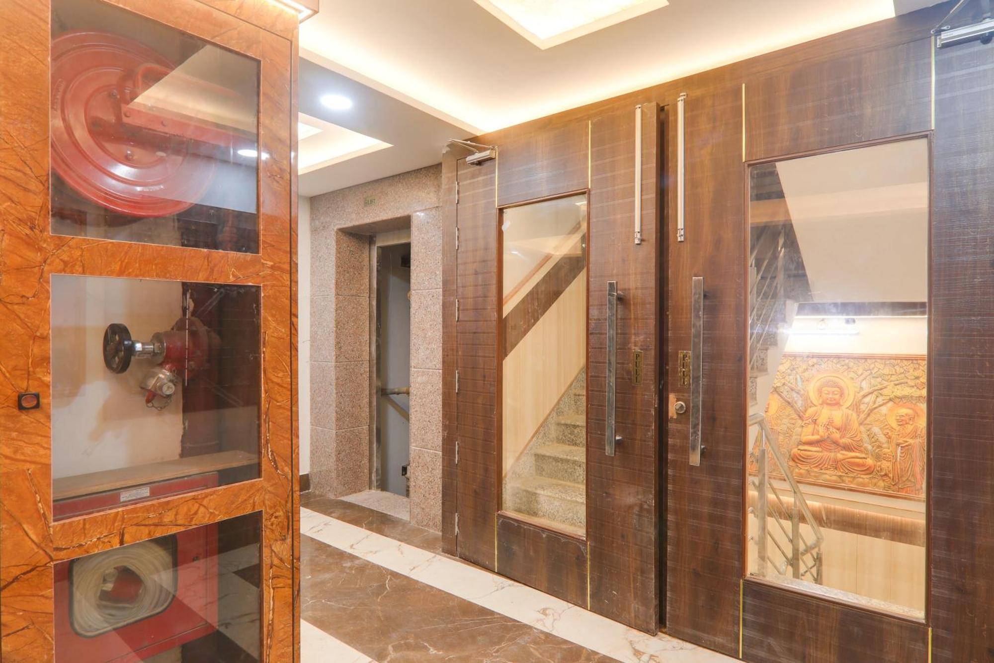 Super Collection O Ghanta Ghar Gorakhpur Εξωτερικό φωτογραφία
